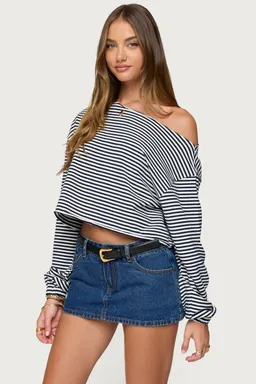Buzo aveline off shoulder de Edikted en Buzos y Sweaters para argentina