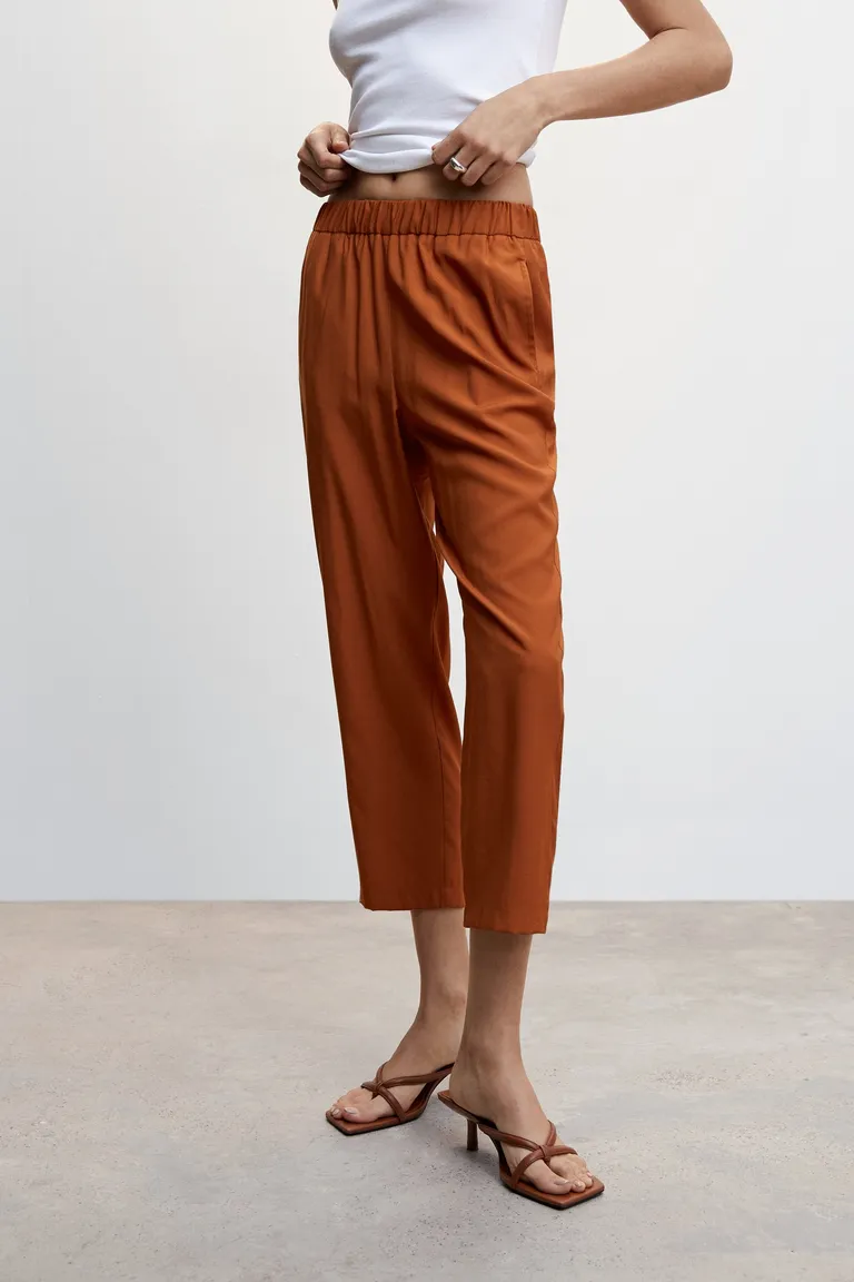 Pantalón con cintura elástica de Mango en Pantalones para argentina