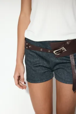 Short denim tiro bajo adama de Audaz en Shorts para argentina