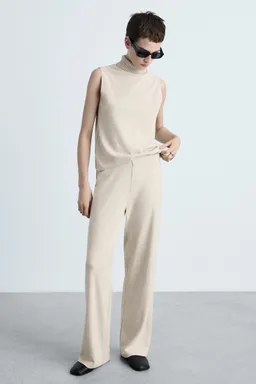 Pantalón wideleg punto fino de Mango en Pantalones para argentina