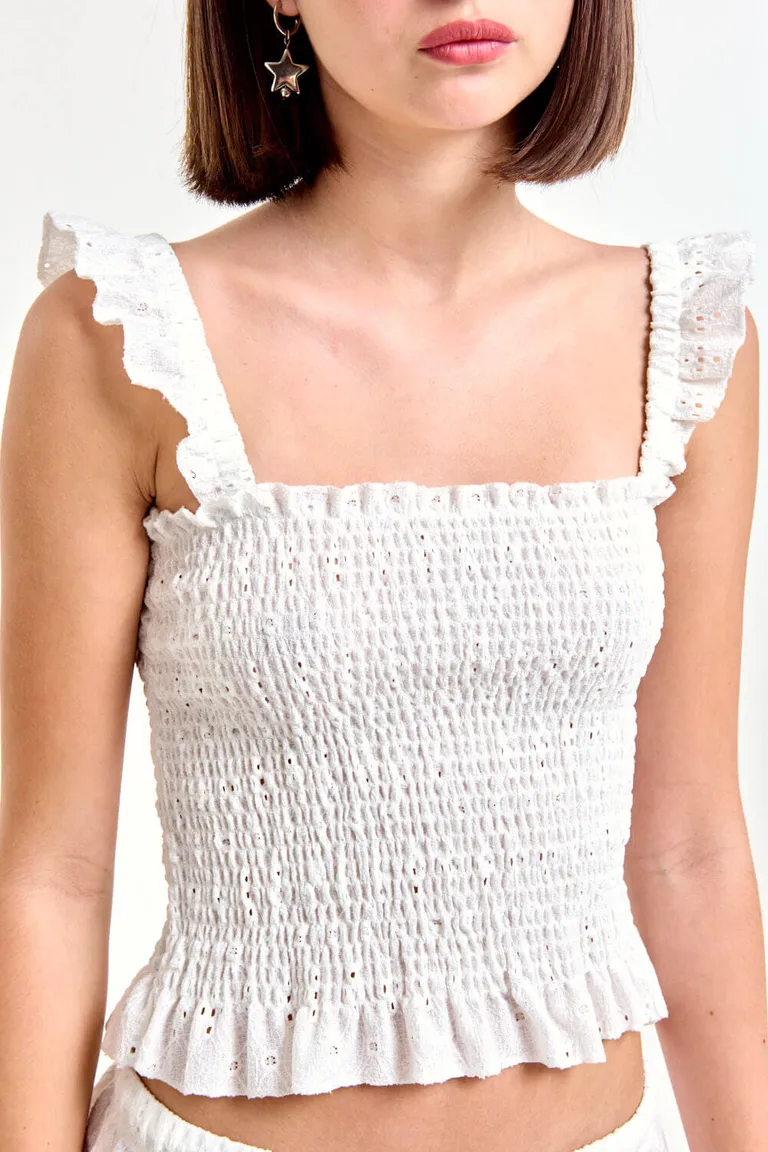 Top de nido de abeja en broderie con detalles de volado de 47 Street en Tops para argentina