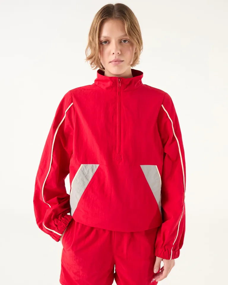 Buzo deportivo con cuello alto y cierre frontal con detalles de recortes y puños elastizados de Furzai en Buzos y Sweaters para argentina