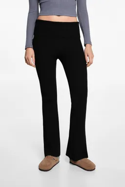 Leggings flare canalé de Mango Teen en Pantalones para argentina