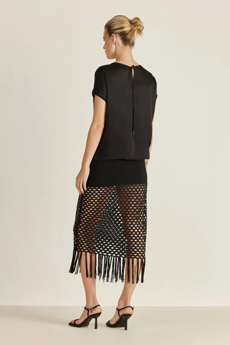 Top de satén negro con detalles de lurex en las mangas y nudo en la espalda de Tucci en Tops para argentina