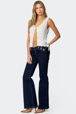 Jeans acampanados alison tiro bajo de Edikted en Pantalones para argentina