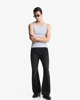 Jeans acampanado recto de Bershka en Pantalones para argentina