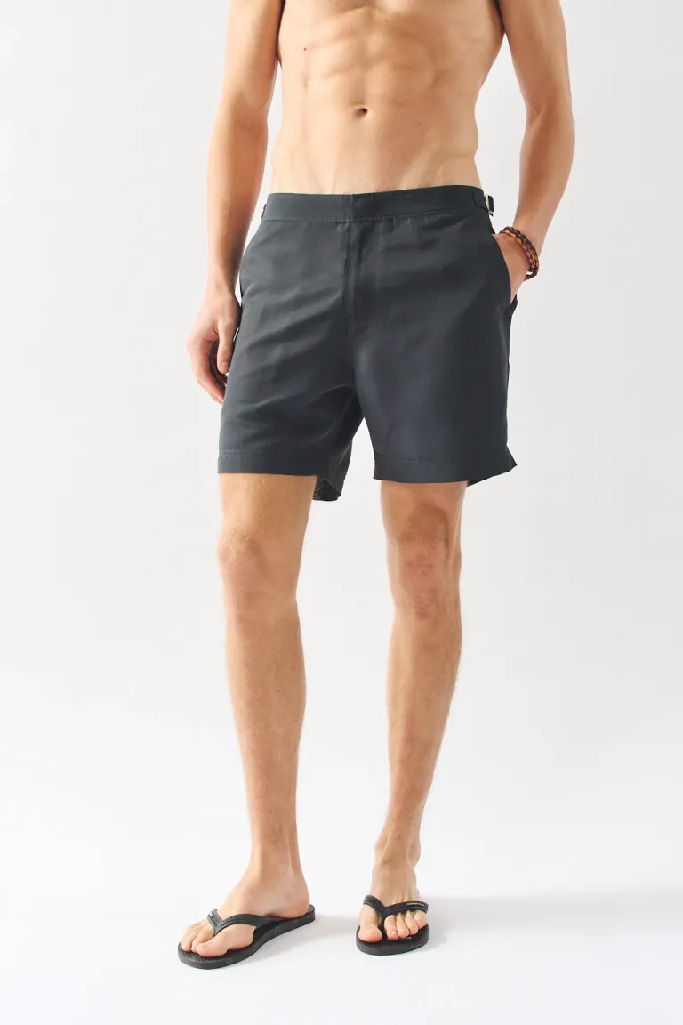 Shorts de baño negros con bolsillos y cintura ajustable para hombre de Bensimon en Bermudas y Shorts para argentina