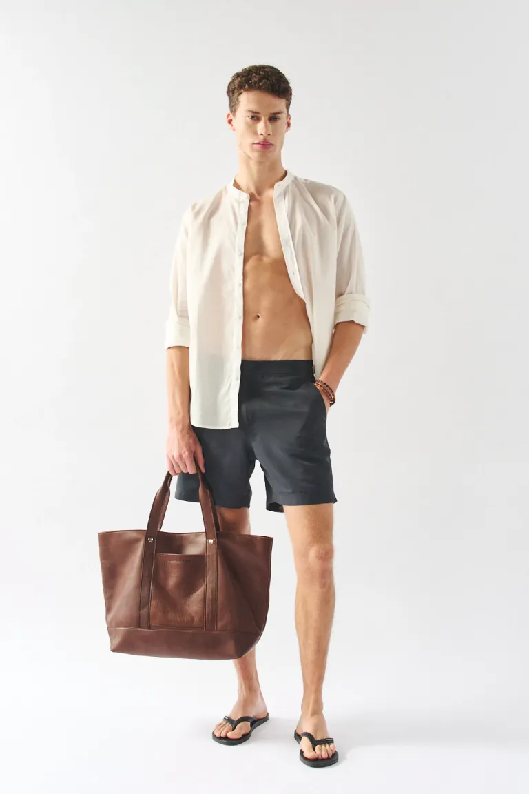 Shorts de baño negros con bolsillos y cintura ajustable para hombre de Bensimon en Bermudas y Shorts para argentina