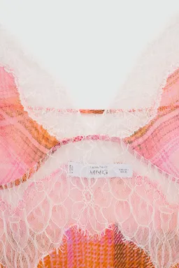 Top encaje estampado de Mango en Tops para argentina