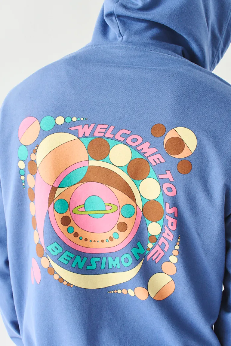 Buzo con capucha en azul para hombre, diseño rústico y cómodo de Bensimon en Buzos y Sweaters para argentina