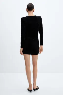 Vestido terciopelo hombreras de Mango en Vestidos para argentina