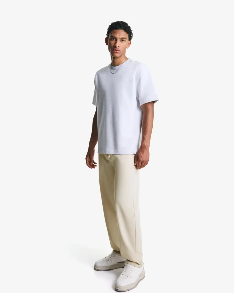 Pantalón straight jogger sastrero de Bershka en Pantalones para argentina