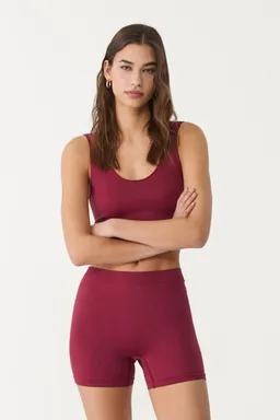 Short básico seamless de Stradivarius en Shorts para argentina