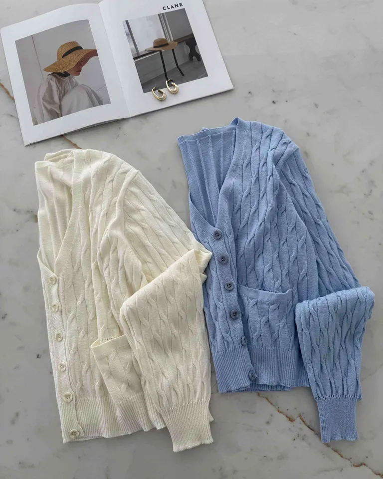 Cardigan de algodón y lycra con ochitos y bolsillos abotonados para mujer de Hesed en Chaquetas para argentina