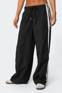 Pantalón deportivo nylon fauna de Edikted en Pantalones para argentina