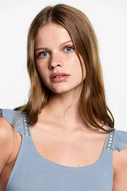 Top algodón fruncido de Mango Teen en Tops para argentina