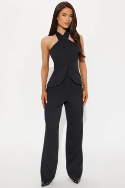 Conjunto pantalón ancho in a meeting de Fashion Nova en Monos para argentina