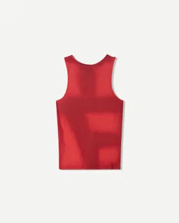 Camiseta troye sivan tirantes de Bershka en Remeras y Polos para argentina