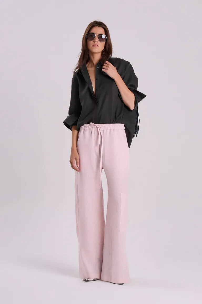 Pantalón relajado de lino con corte recto y detalles laterales de Maria Cher en Pantalones para argentina