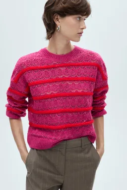 Sweater calado bicolor de Mango en Buzos y Sweaters para argentina