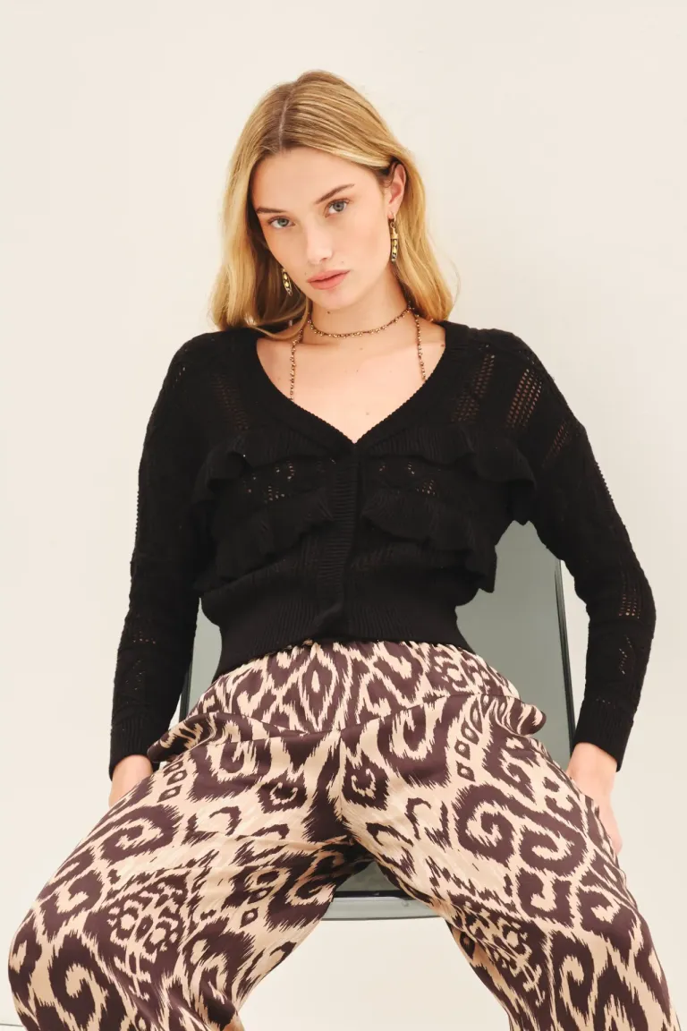 Cárdigan tejido artesanal con silueta ancha y detalles en rib de Rapsodia en Buzos y Sweaters para argentina