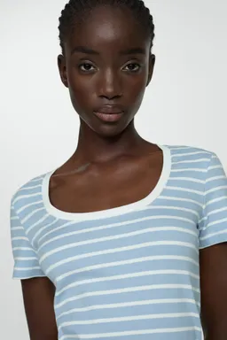 Camiseta estampada rayas de Mango en Remeras para argentina
