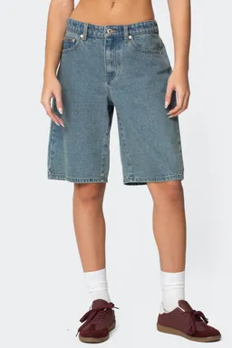 Bermudas denim tiro bajo oversized de Edikted en Shorts para argentina