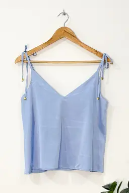 Musculosa seda barceló de Mil Y Una en Remeras para argentina