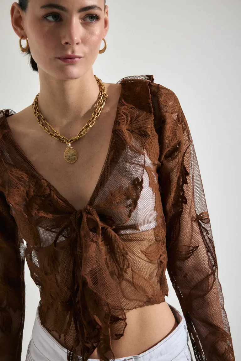 Blusa con Encaje de Audaz en Blusas para argentina