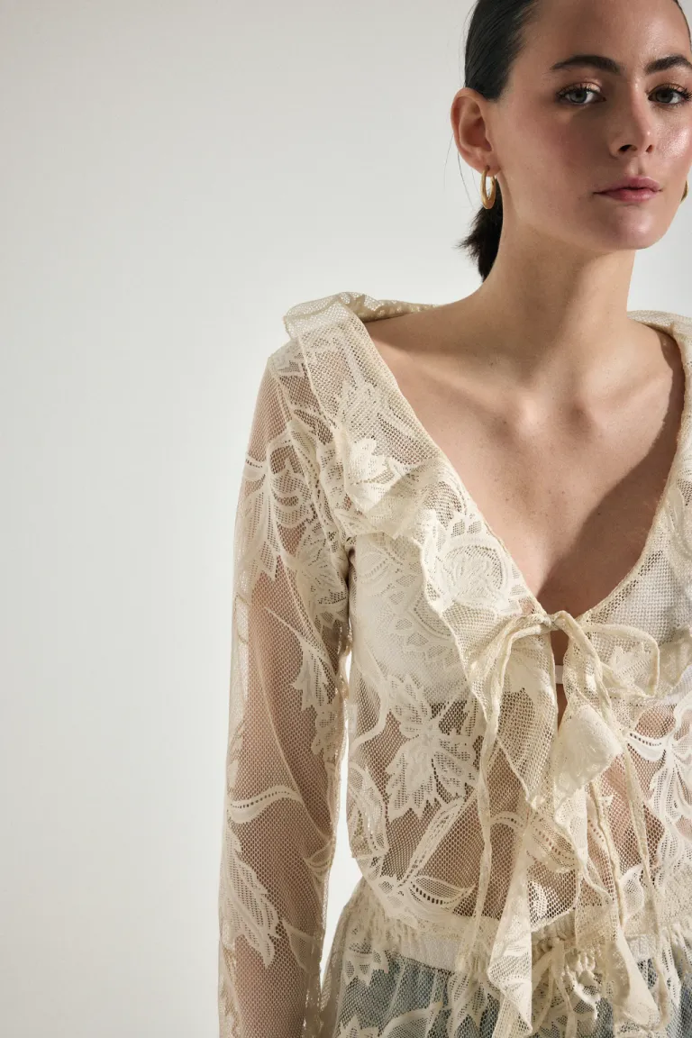 Blusa con Encaje de Audaz en Blusas para argentina