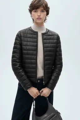 Anorak corto acolchado bolsillos de Mango en Chaquetas para argentina