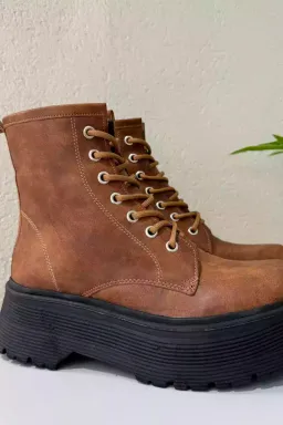 Borcego bonanza de Aldana Calzados en Botas y Botinetas para argentina