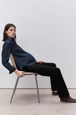 Jeans flare premamá de Mango en Pantalones para argentina