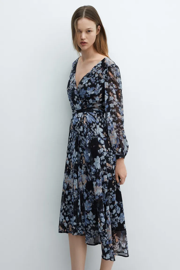 Vestido fluido estampado floral de Mango en Vestidos para argentina