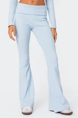 Leggings acampanados coffee break de Edikted en Pantalones para argentina