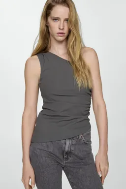 Jeans claudia slim cortos de Mango en Pantalones para argentina