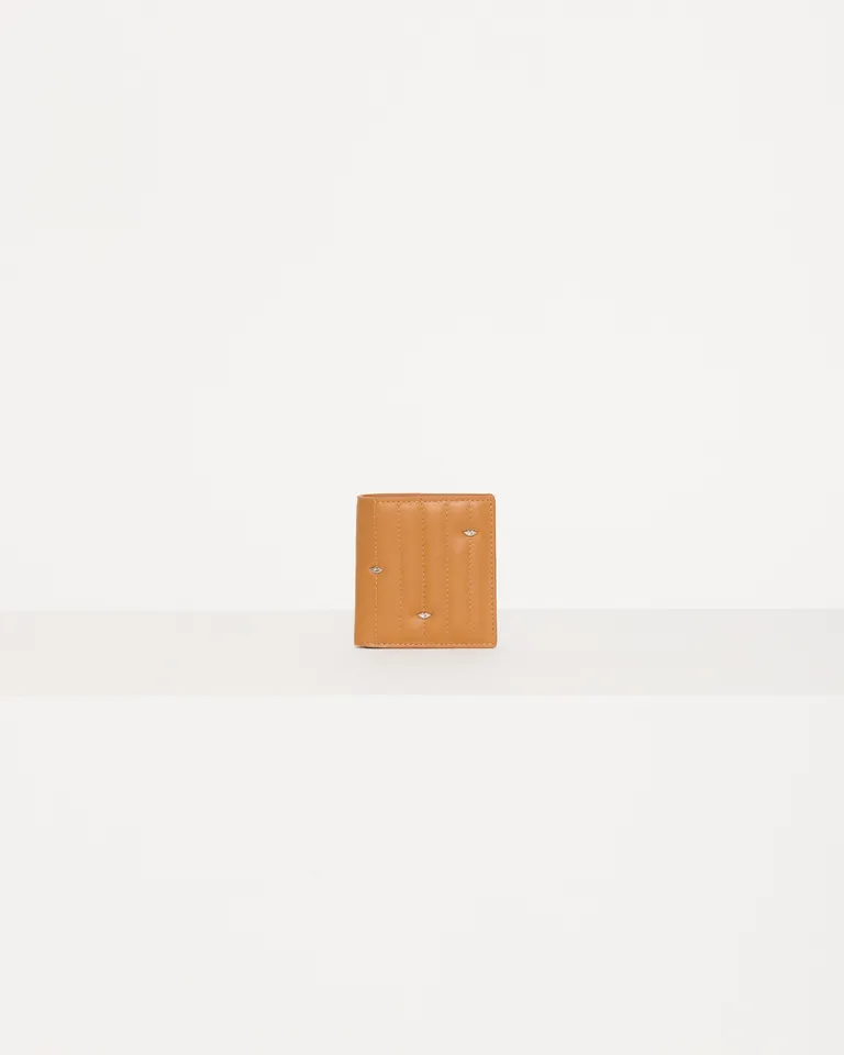 Billetera de cuero vacuno matelasseada con apliques mini lipstick - Diseño funcional y original de Jazmin Chebar en Billeteras y Monederos para argentina