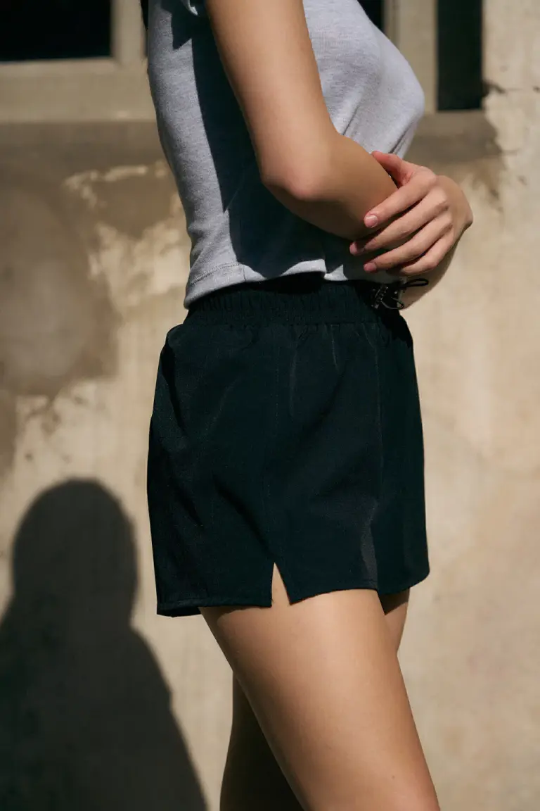 Shorts con Detalle de Lemmon en Shorts para argentina