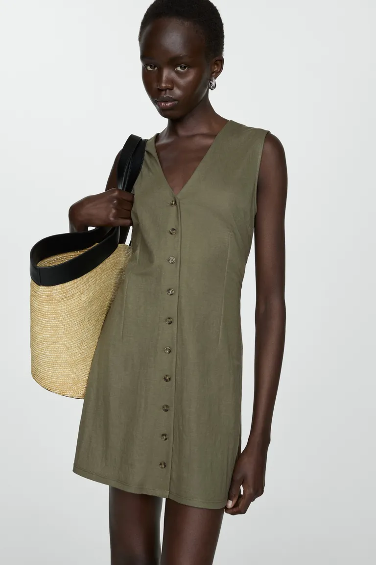 Vestido corto con botones de Mango en Vestidos para argentina