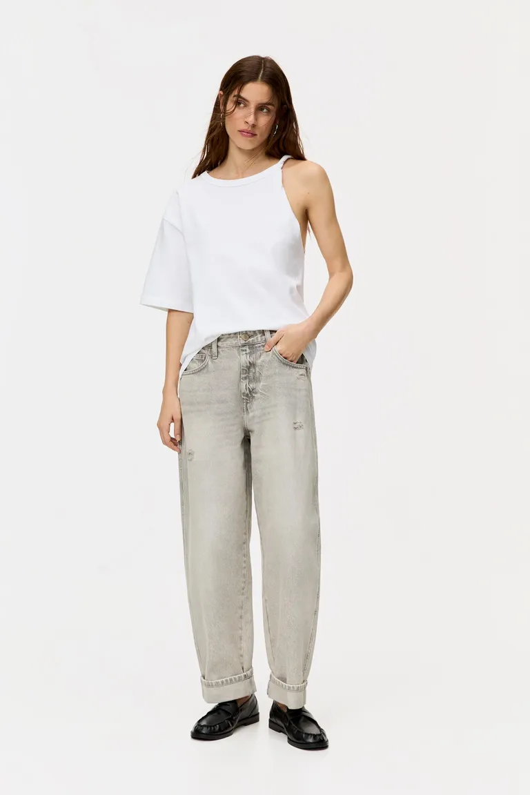 Jeans barrel tiro medio de Pull&Bear en Pantalones para argentina