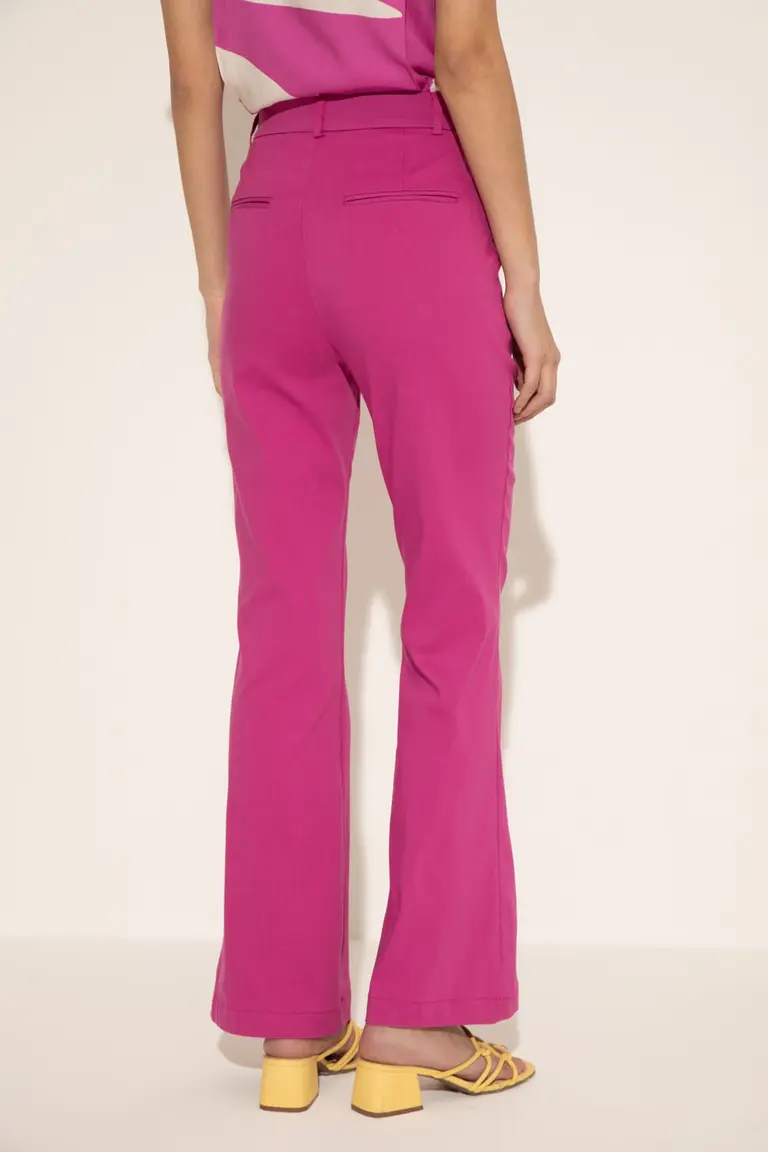 Pantalón bootcut rosa de bengalina super confort para mujer de Portsaid en Pantalones para argentina