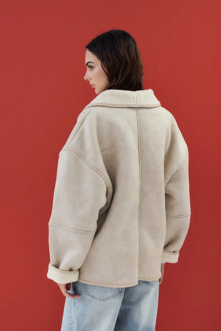 Gamulan delfina natural de Audaz en Chaquetas para argentina