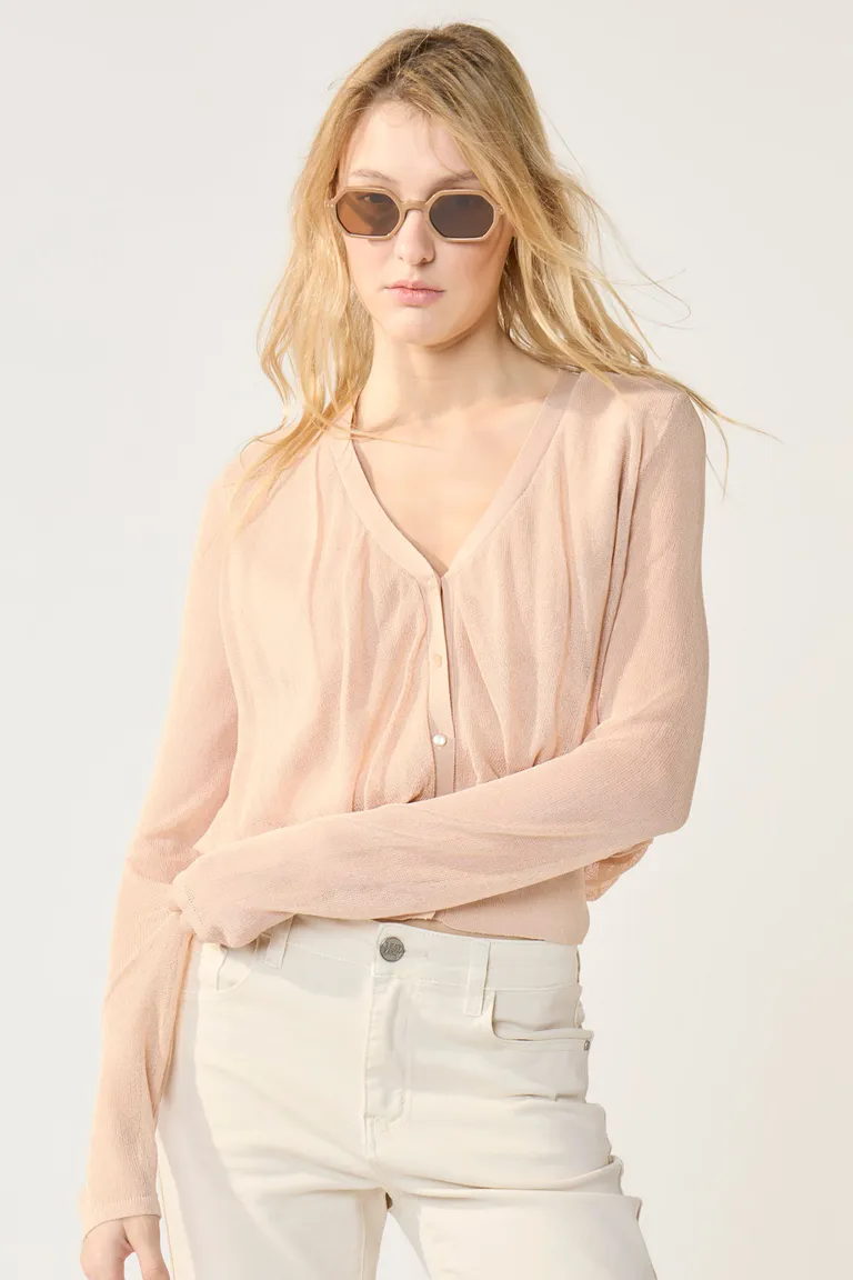 Cardigan de corte holgado y escote en V para un look casual y sofisticado de Cuesta Blanca en Buzos y Sweaters para argentina