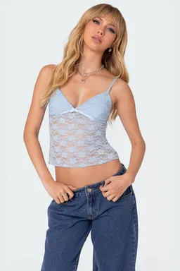 Musculosa eira encaje transparente de Edikted en Tops para argentina