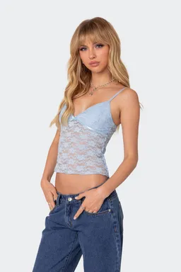 Musculosa eira encaje transparente de Edikted en Tops para argentina