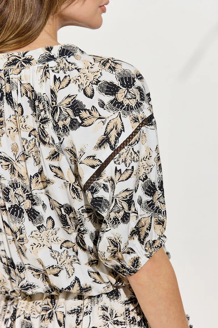 Vestido estampado con cuello mao y frunces en la falda, ideal para un look casual chic de Indiastyle en Vestidos para argentina