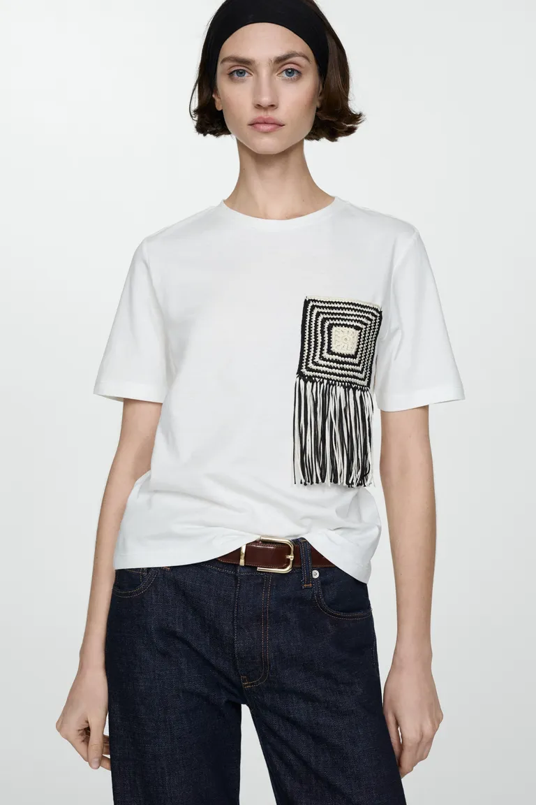 Remera detalle crochet de Mango en Remeras para argentina