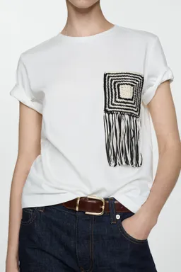 Remera detalle crochet de Mango en Remeras para argentina
