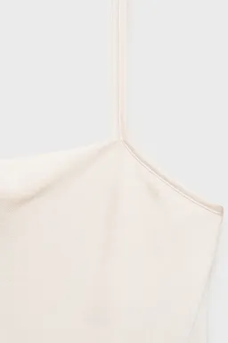 Top satinado tirantes finos de Mango en Tops para argentina