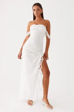 Maxi vestido alaska blanco de Peppermayo en Vestidos para argentina
